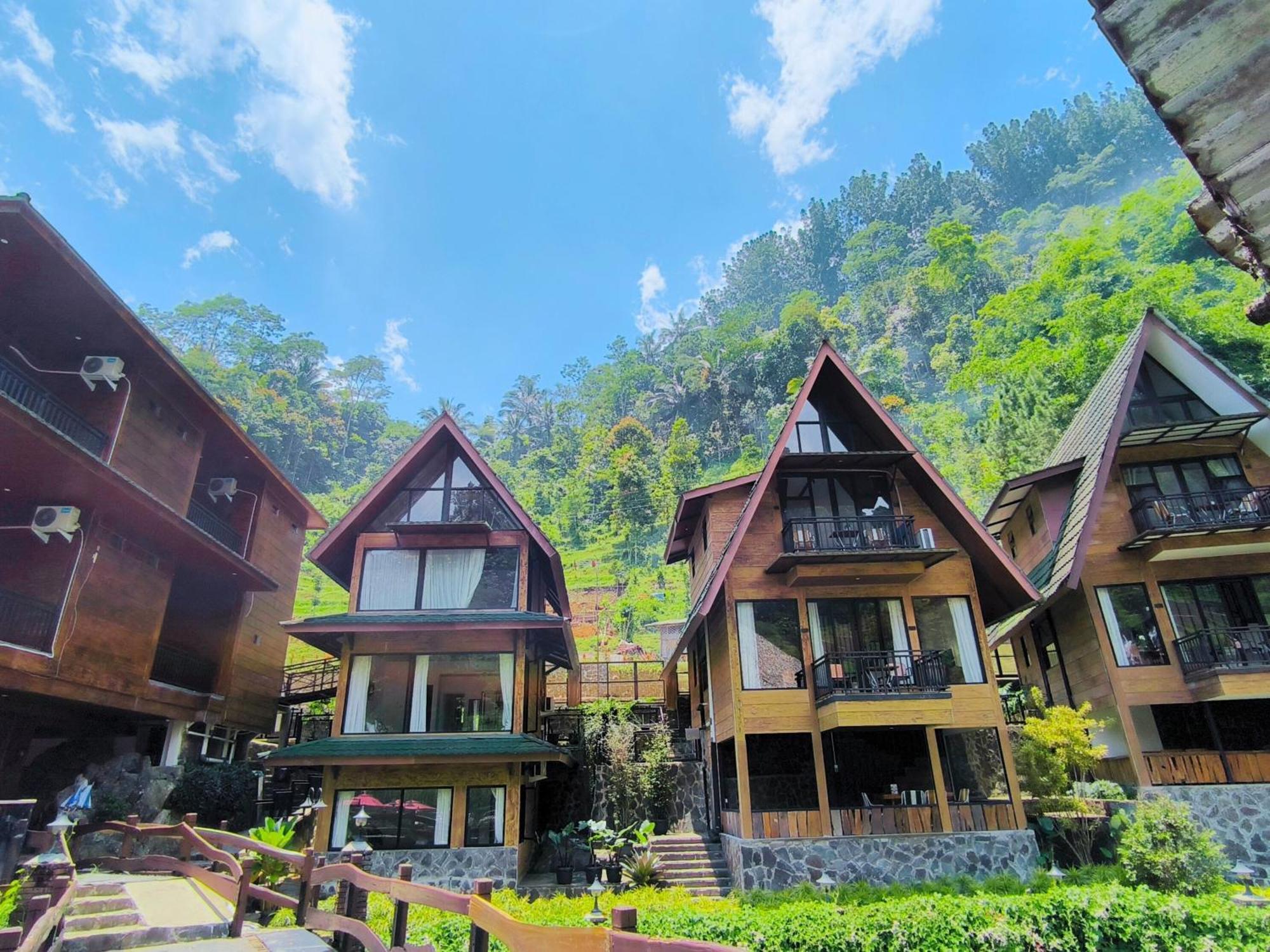 Bayan Village Baturraden Zewnętrze zdjęcie